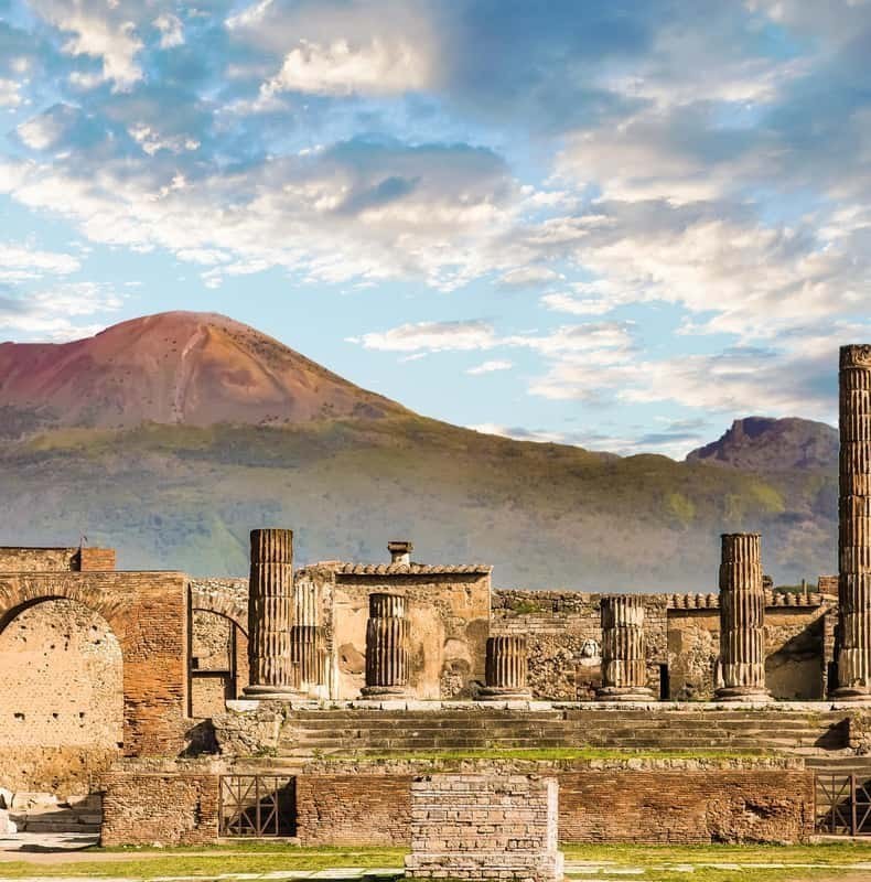 From Rome: Pompeii Day Trip with Optional Vesuvius and Lunch